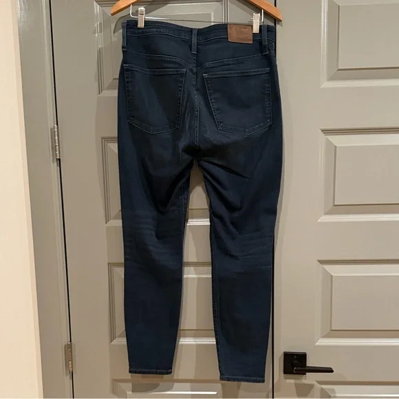 LAST CALL! J. Crew Curvy Toothpick Dark Wash Jeans - Picture 5 of 8